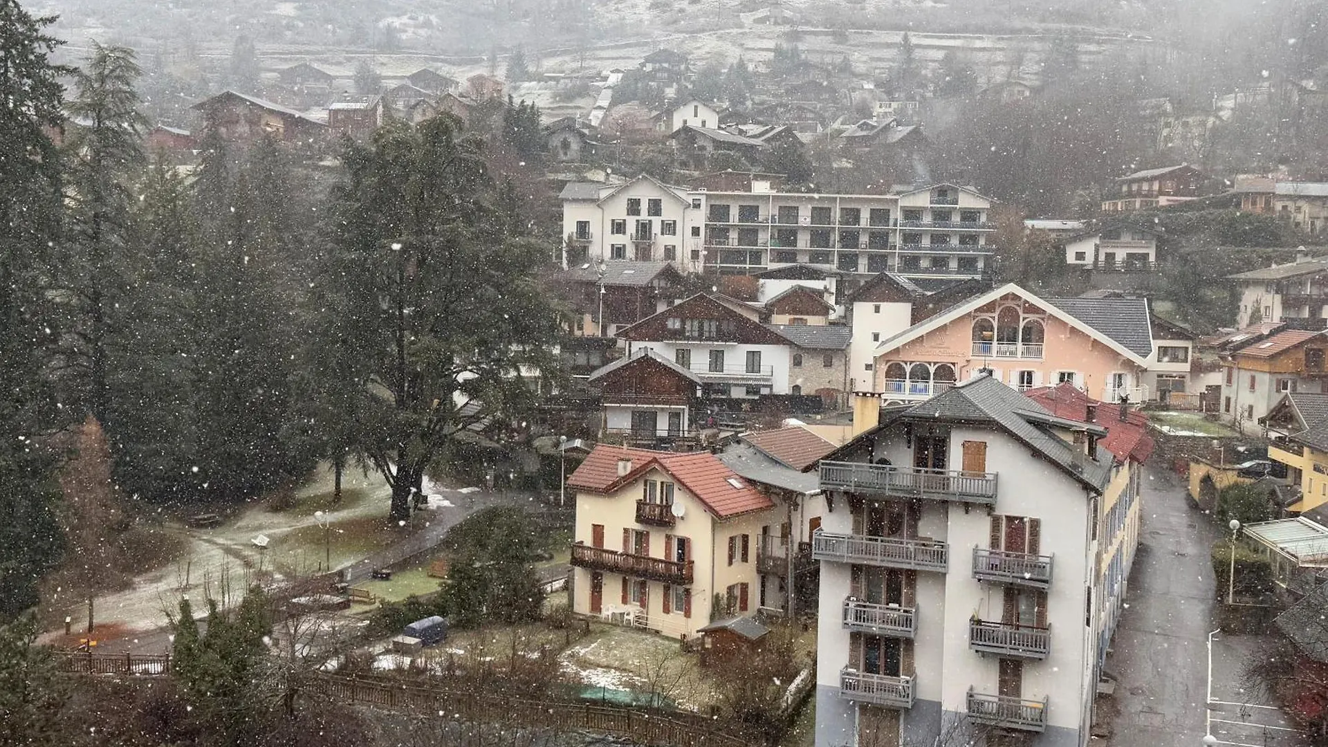 Apartment Villa La Source Brides-les-Bains France